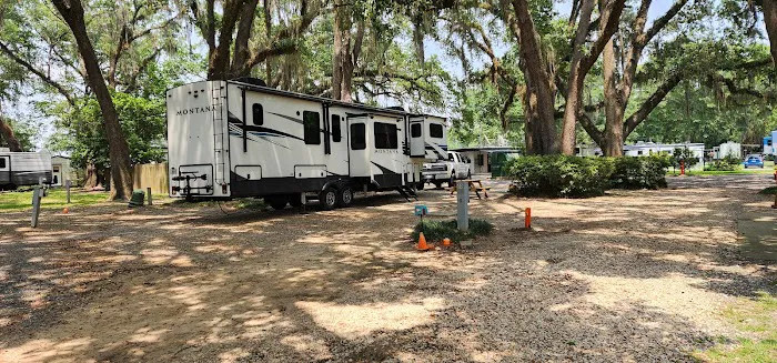 Big Oak RV Park Picture 3