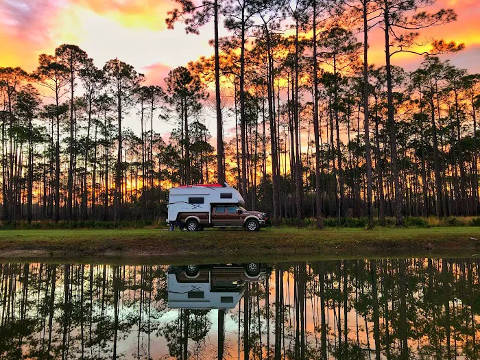 Cliff Lake Hunt Camp Picture 4