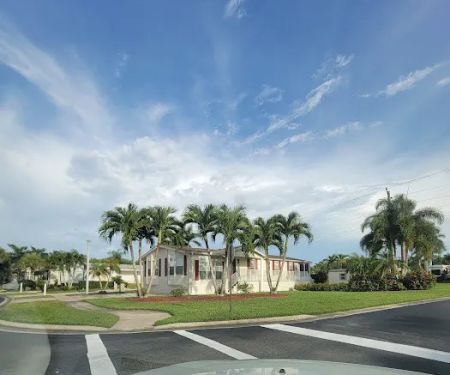 Silver Lakes RV Resort & Golf Club