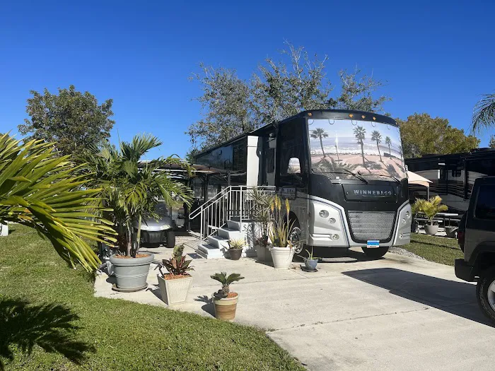 The Waves RV Resort, a 55+ Signature Resort Picture 7