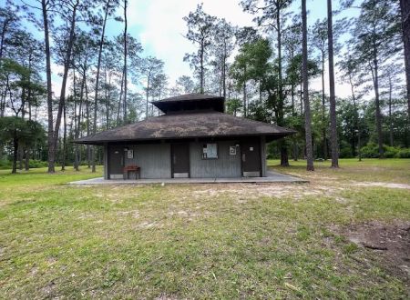 Wright Lake Campground