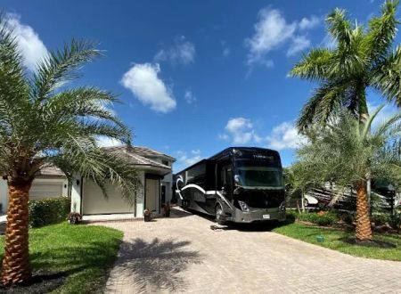 Aztec RV Resort- Motorcoach