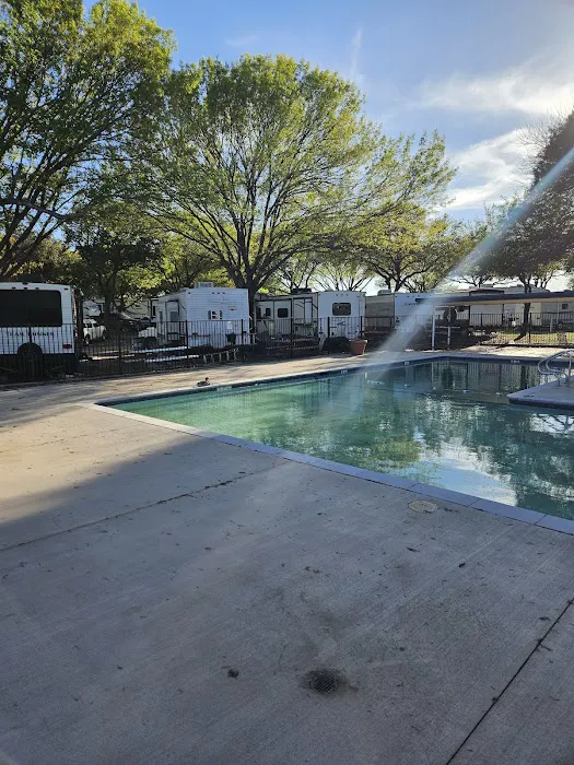 Traders Village RV Park Picture 1