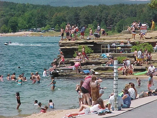 Golden Pond RV Park- Coast to Coast Picture 1