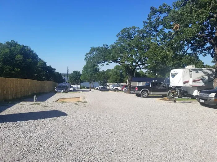 Eagle Point RV Park Picture 10