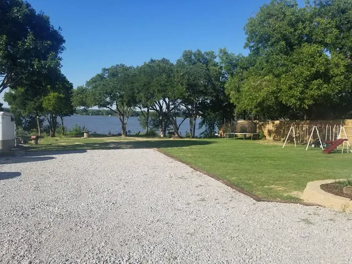 Eagle Point RV Park Picture 4