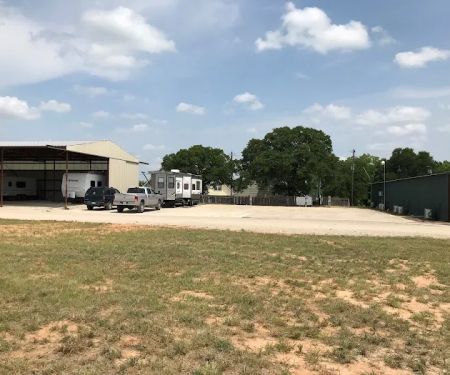 Hilltop Apartments and RV Park