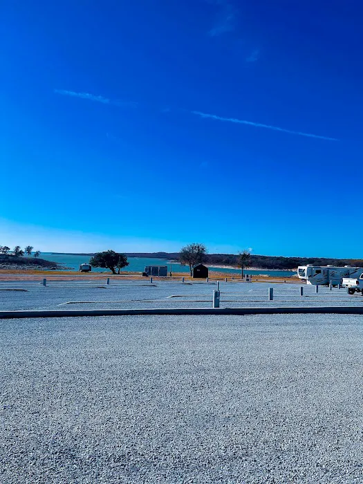 Stanford Ranch Lakeside RV Resort Picture 5