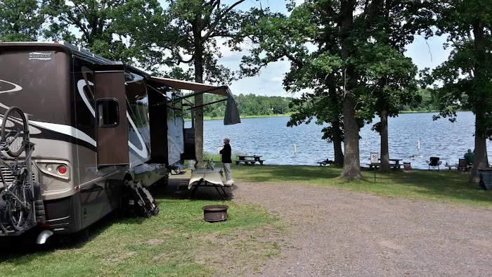 Bear Lake Park Campground Picture 7