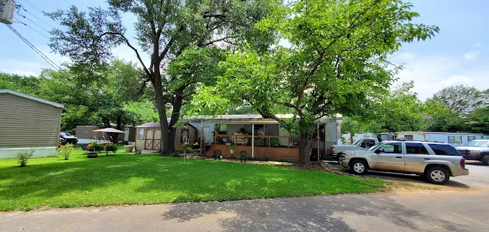 Ranger Mobile Home and RV Park Picture 2