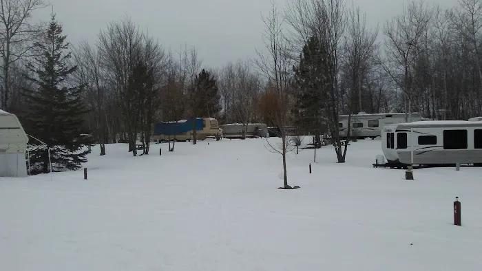 Red Fox Campground & RV Park Picture 3