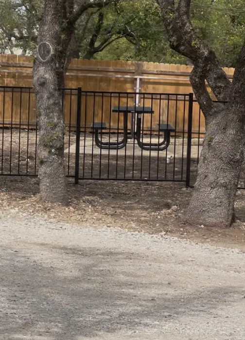 Lake Life RV Resort Picture 9