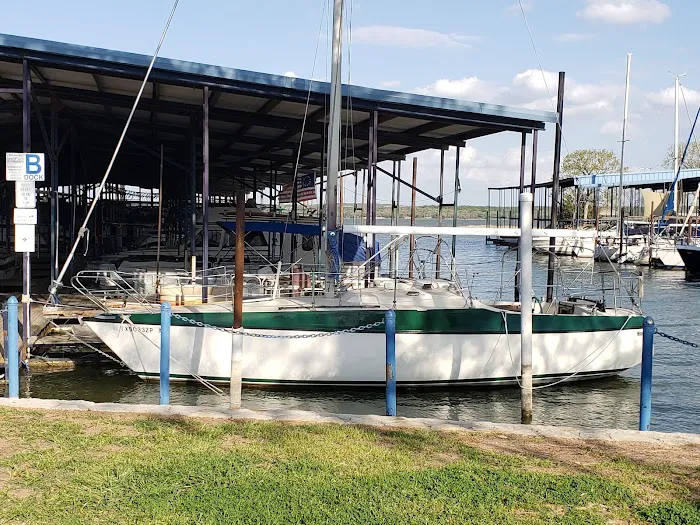West Bay Marina & RV Park Picture 5