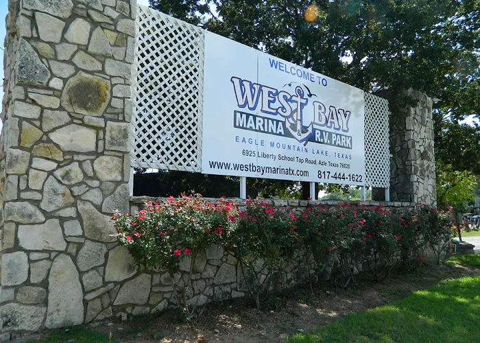 West Bay Marina & RV Park Picture 4