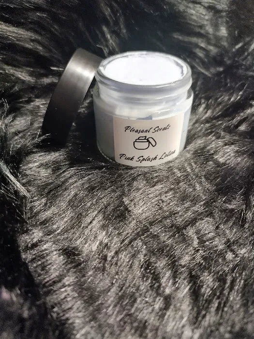Pleasant Scentz Picture 4