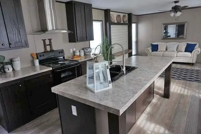 Willow Terrace Picture 2