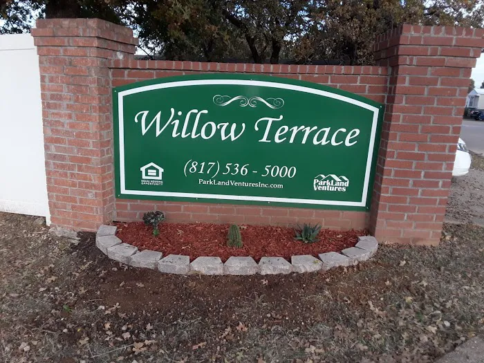 Willow Terrace Picture 4