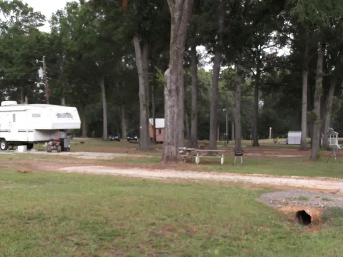 Trailer Village RV Park Picture 6