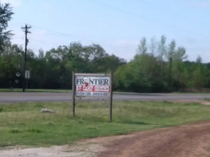 Frontier RV Camp Ground Picture 4