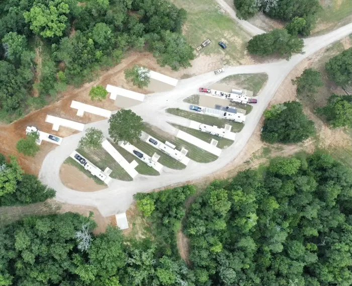Pepperwine RV Park Picture 9