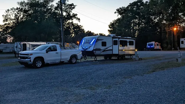 Cinnamon Creek RV Park Picture 2