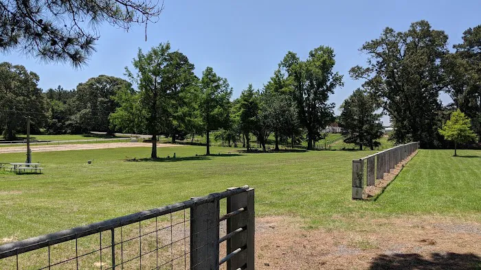 In the Woods RV Park Picture 8