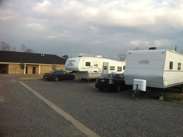 Geronimo Village RV Park Picture 4