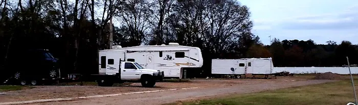 Geronimo Village RV Park Picture 5