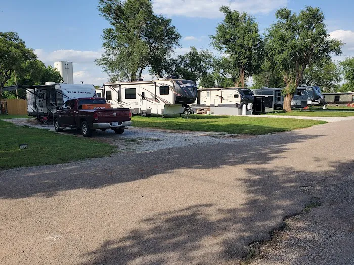Split Rail RV Park Picture 3
