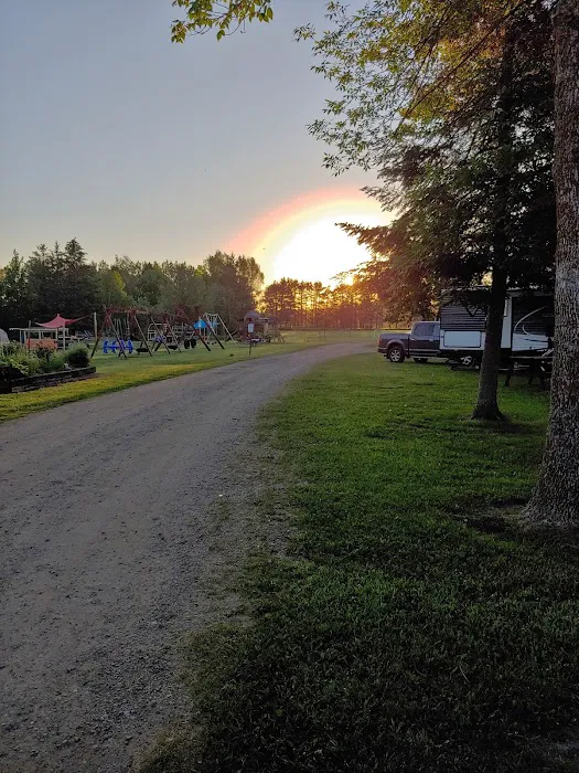 South Isle Family Campground Picture 9