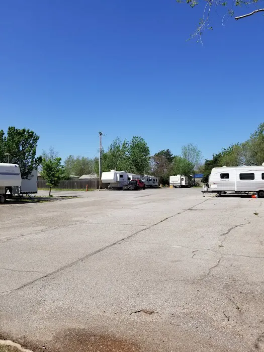 Rose RV Park Picture 8
