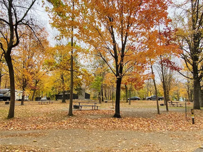 Lakeview Campground Picture 8