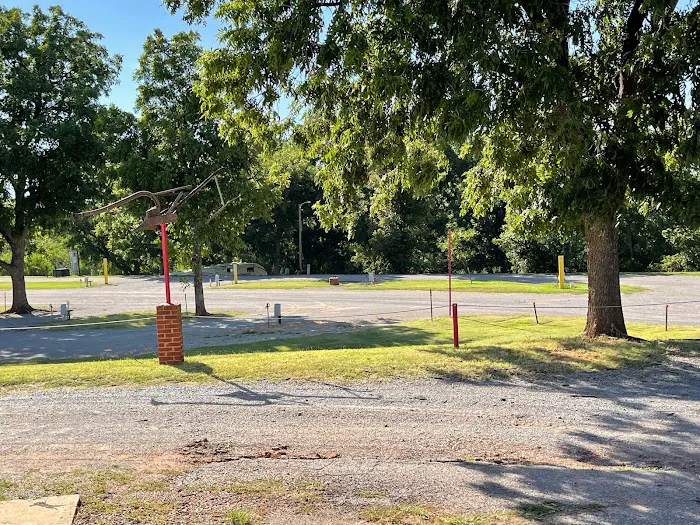 Atchley's Route 66 RV Park Picture 3