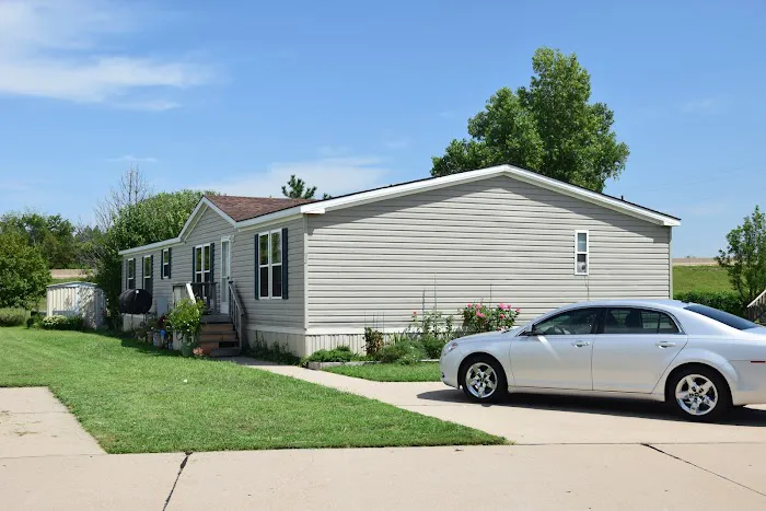 Sherwood Acres Manufactured Home Community Picture 2