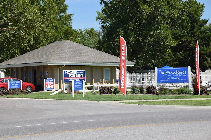 The Woodlands Manufactured Home Community Picture 1