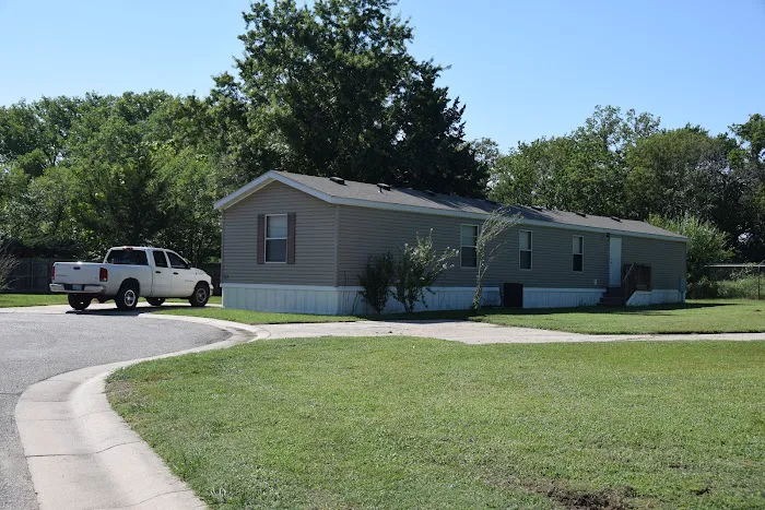 The Woodlands Manufactured Home Community Picture 7