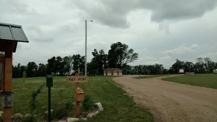 Twin Lakes Park Picture 1