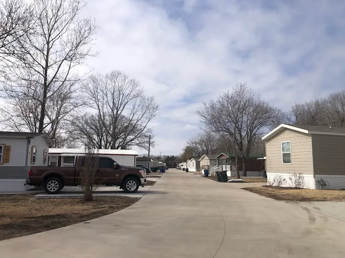 Augusta Mobile Home Park Picture 2