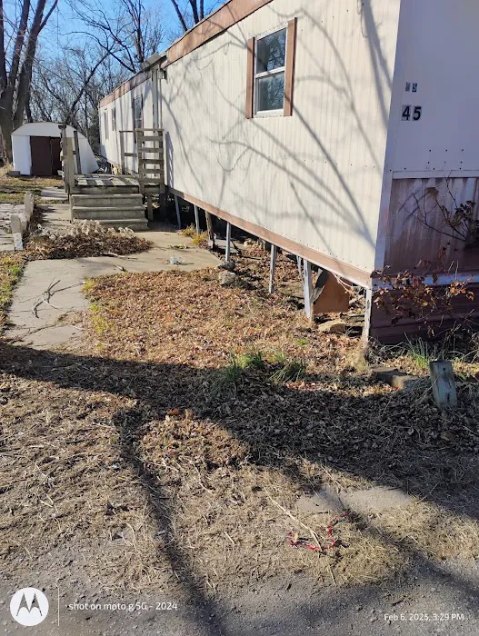 Englewood Mobile Home and RV Park Picture 1