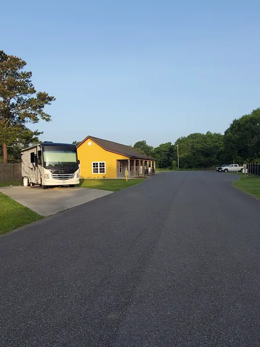 Acadian Oasis RV Park Picture 5