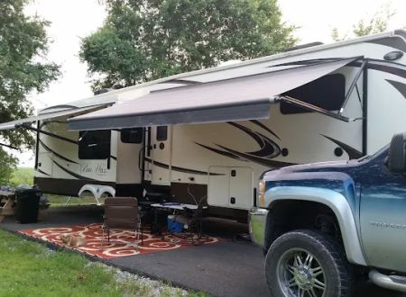 Evangeline Oaks RV Park - Opelousas