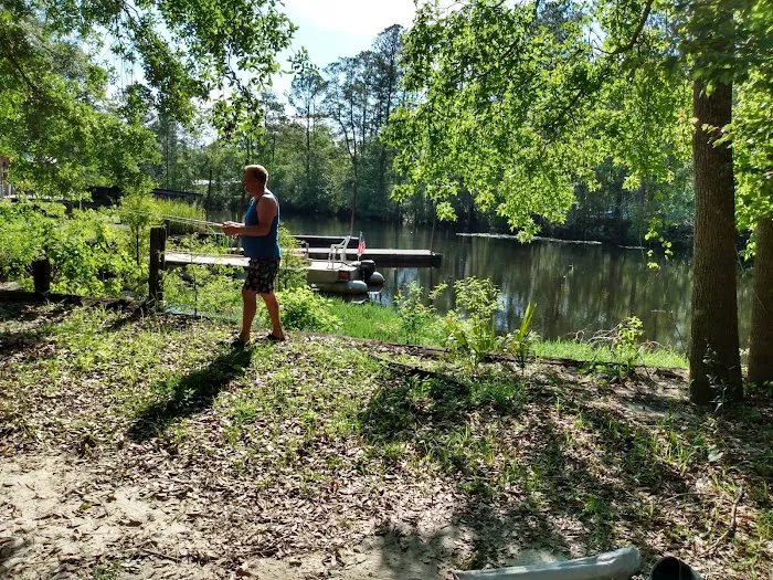 Fisherman's Landing RV Park Picture 7