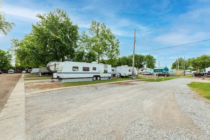 K and R RV Park Picture 7