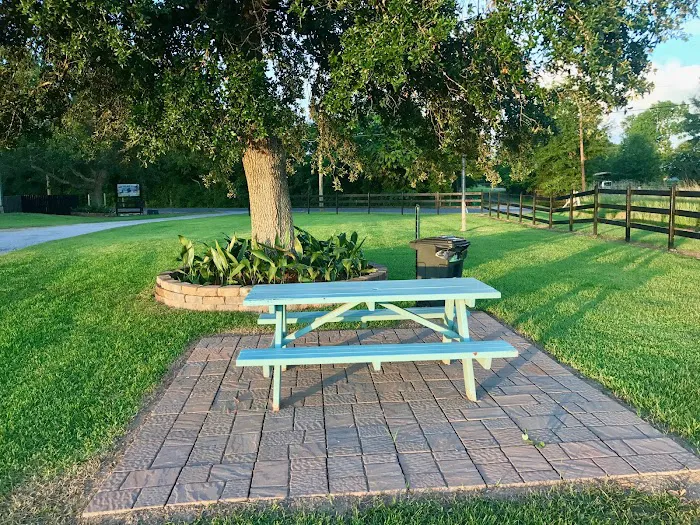Oak Village RV Park and Campground Picture 9