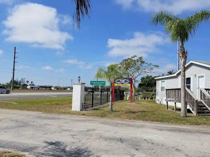 Coralwood Village Mobile Home Picture 2
