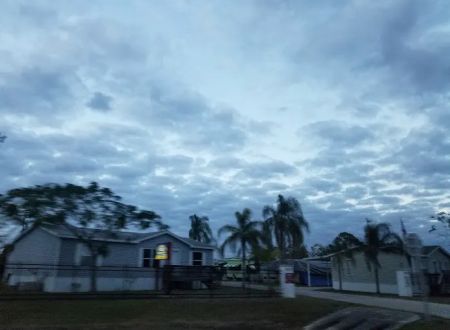 Coralwood Village Mobile Home