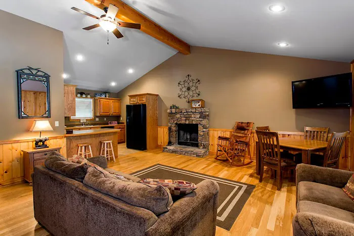 The Cabins at lobo landing Picture 3