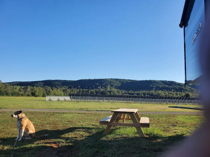 Wagon Circle RV Park Picture 1