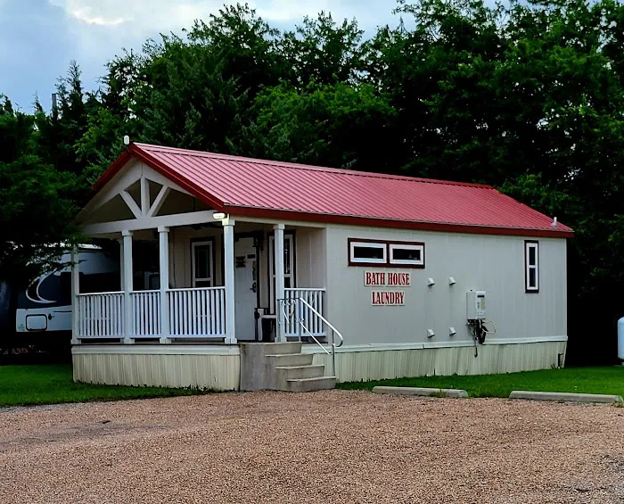 Texan RV Ranch Picture 10