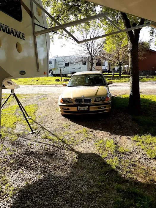 Dodge City RV Park Picture 3